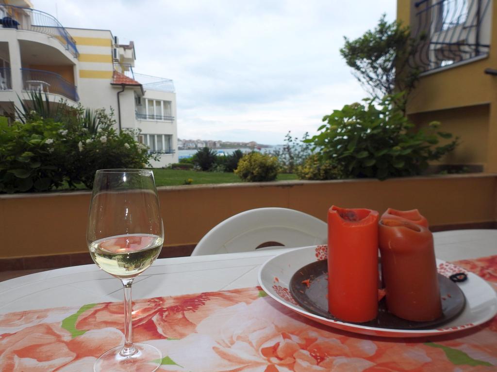 Golden Wave Apartment Sozopol Eksteriør billede